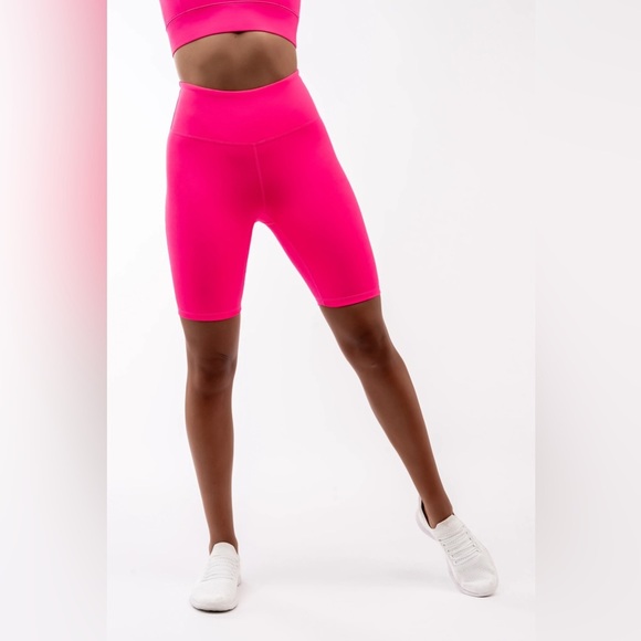 IVL Collective Hydrasculpt Bike Shorts Knockout Pink - Picture 1 of 5